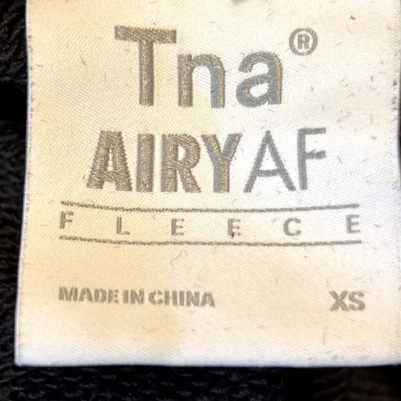 TNA AIRY AF Fleece Hoodie - Picture 4 of 8